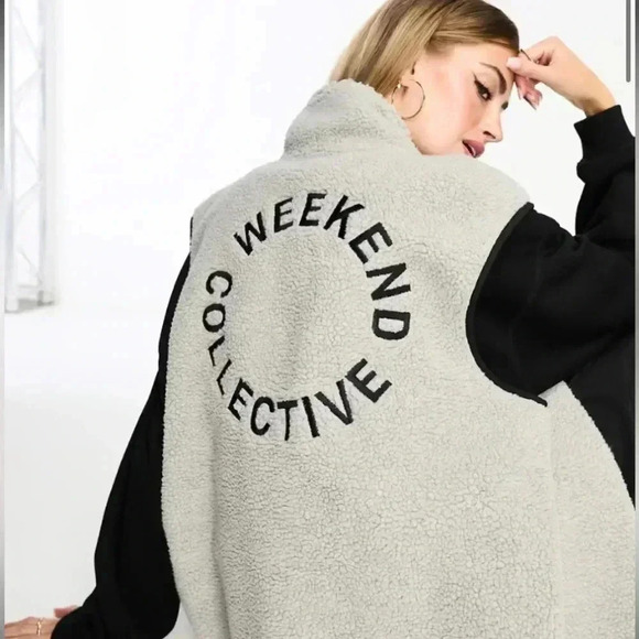 NWOT ASOS Weekend Collective borg nylon zip through vest in grey w/ embroidery - Picture 2 of 10